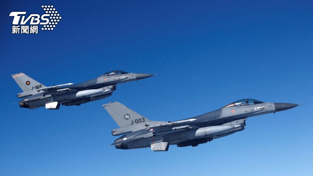 拜登政府終於點頭! 將批准歐洲進行烏軍F-16戰機培訓