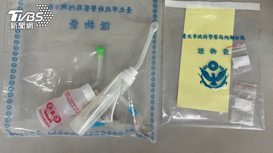 毒品與吸食器。(圖/TVBS)