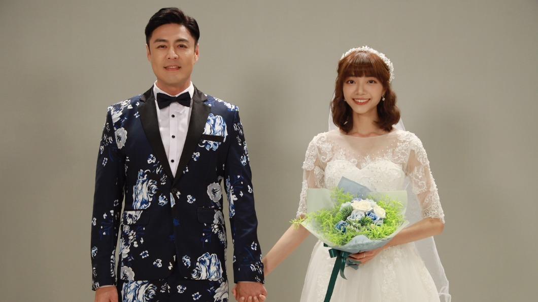 8點檔女星披婚紗嫁劉至翰！　照鏡子驚呆曝「真實心聲」