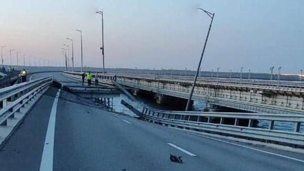 又被炸?克里米亞大橋「緊急狀況」2死1傷 俄:烏克蘭襲擊