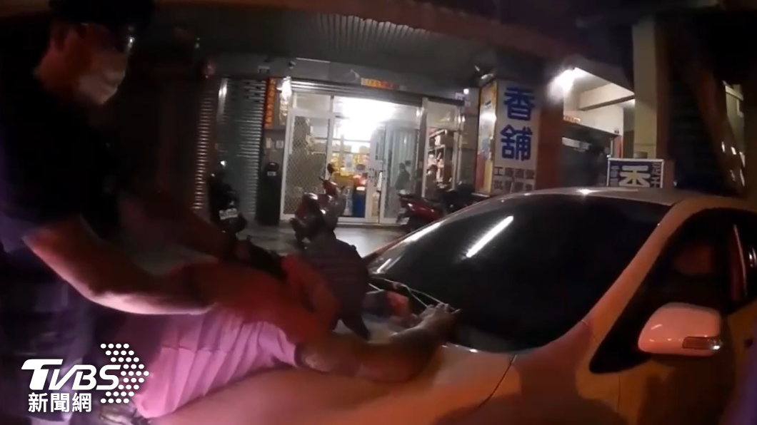 實施會員制!刺青師揪親弟「毒」賣熟客 不務正業賺飽飽