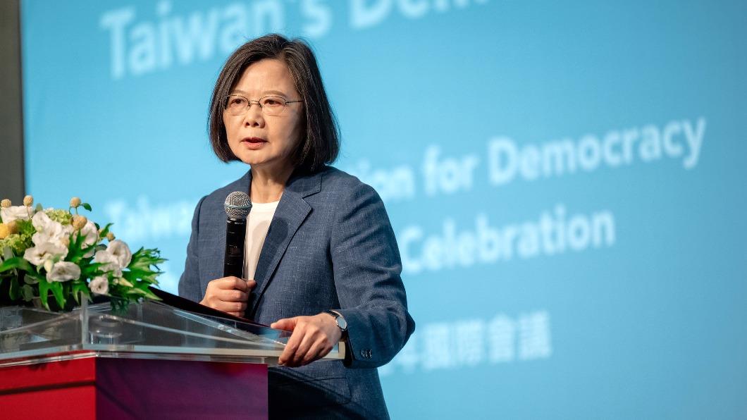 蔡英文出席「台灣民主基金會二十週年國際會議」開幕典禮。(圖/總統府提供)