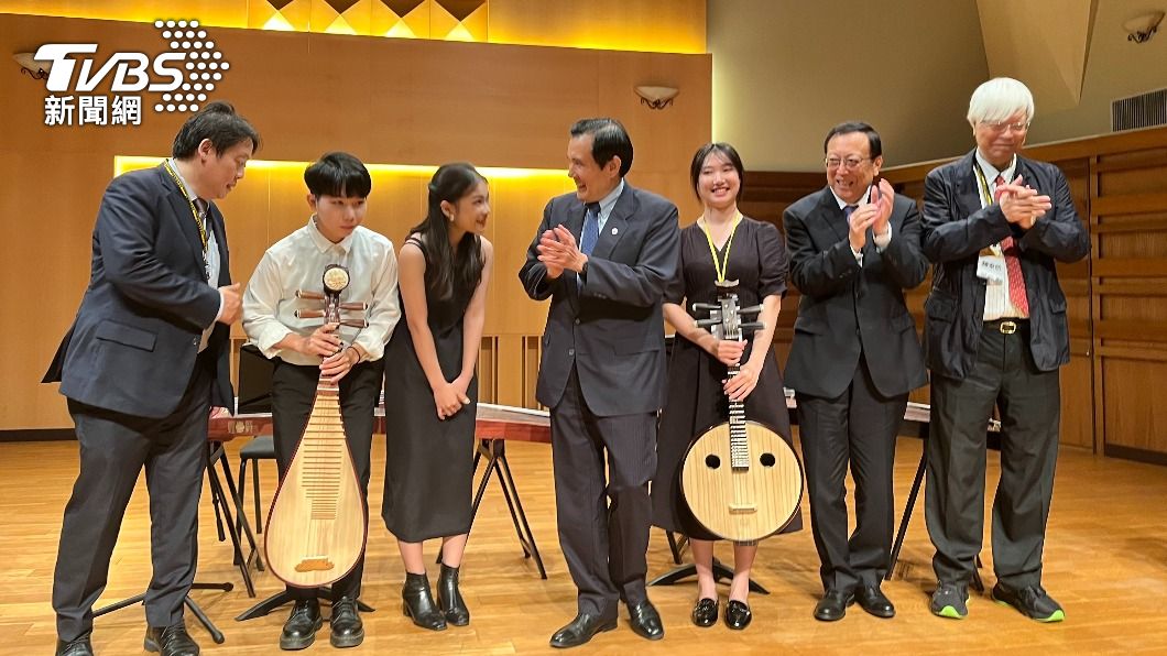 陸生團訪文大 古箏音樂交流不碰陸生禁來台議題