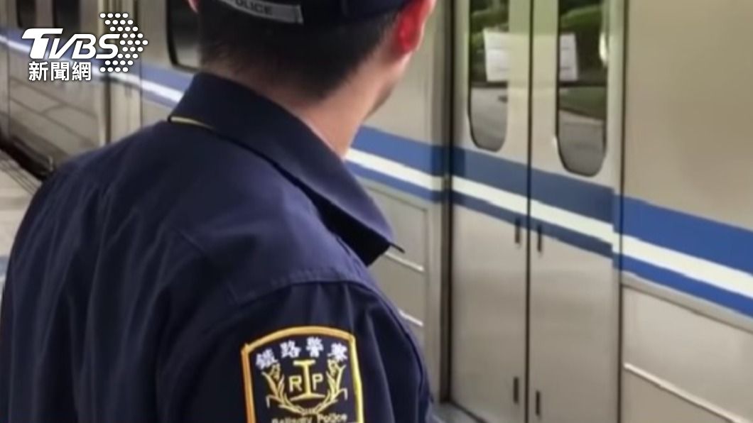 兩線三星男警官遭女警指控肢體、言語性騷。(圖非當事人/TVBS資料畫面)