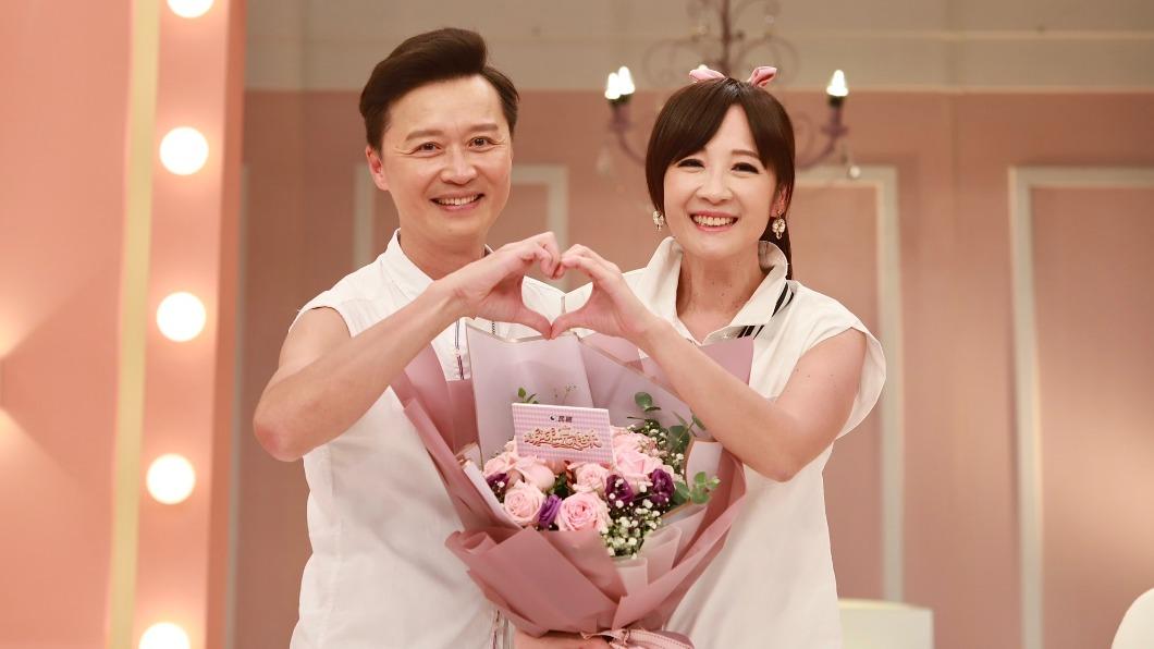 何豪傑、和家馨夫妻檔鶼鰈情深。（圖／民視提供）