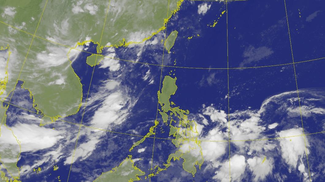 今高溫悶熱午後防強降雨 菲東低壓明後天將增強成颱