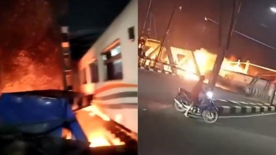 驚悚畫面曝光!印尼三寶瓏火車撞大卡車爆炸 1乘客受傷