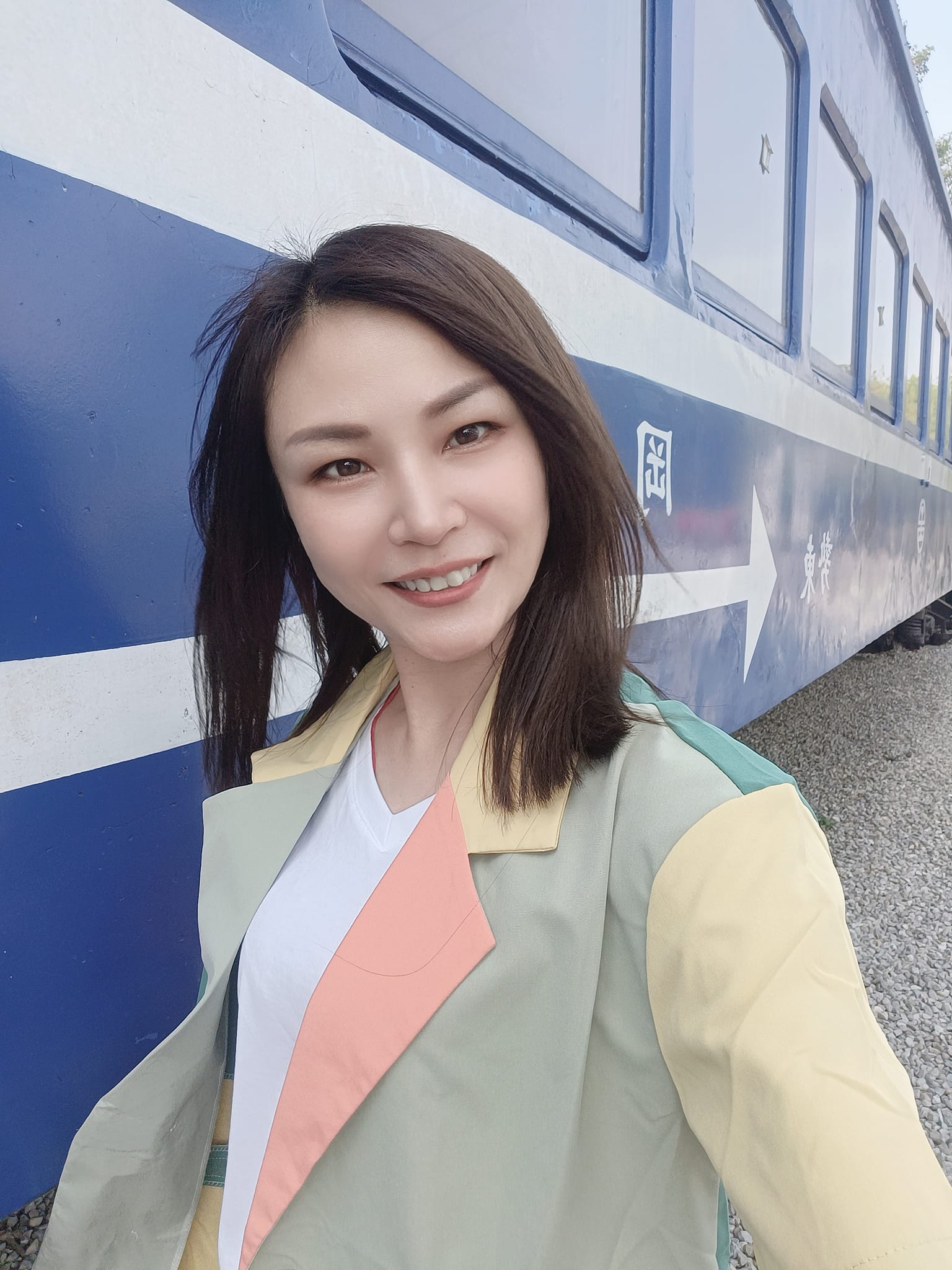 林琇琪完成亡父遺願,參加選秀節目出道。(圖/翻攝自林琇琪臉書)