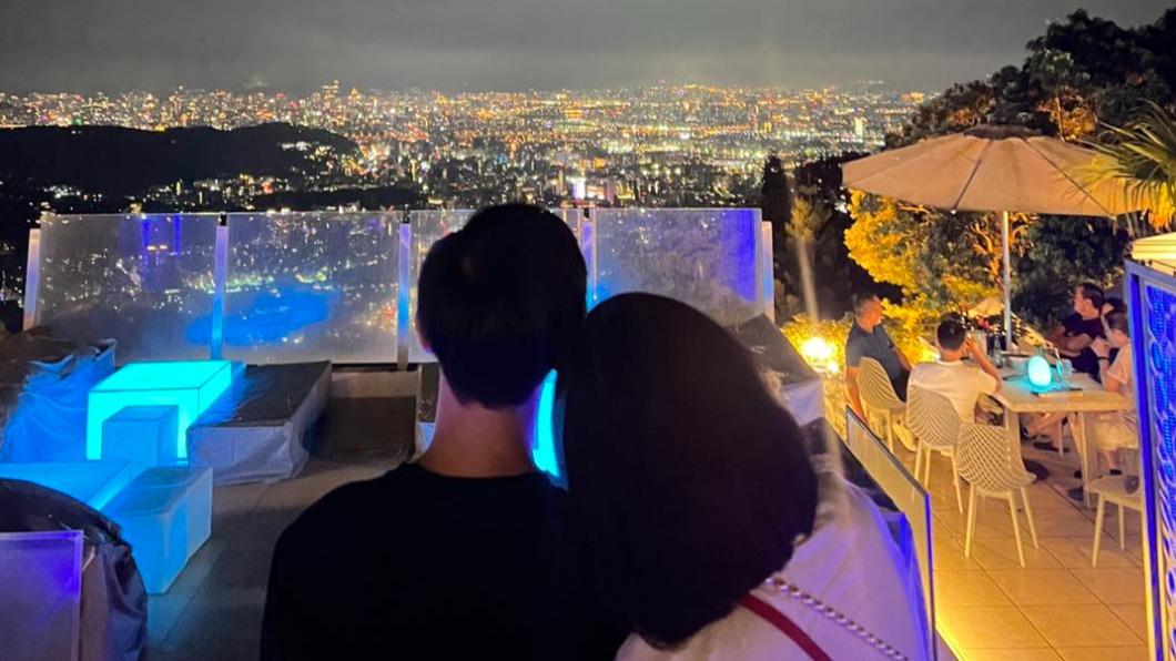 何如芸新歡身分曝光!(圖/翻攝自何如芸臉書)