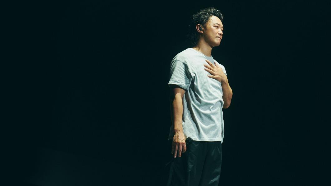 陳奕迅每場安可時,都會和歌迷分享出道故事。(圖/環球音樂提供)