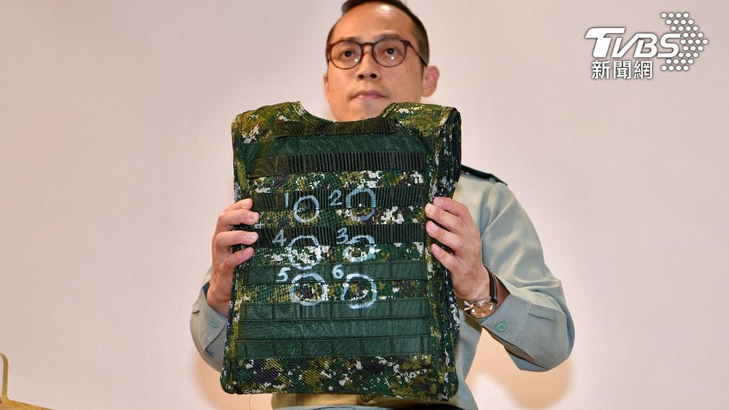 國防部今日在宜蘭大福兵器試驗廠進行三級抗彈板實彈鑑測。(圖/胡瑞麒攝)