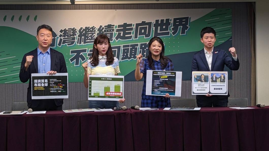 柯文哲、侯友宜想重啟服貿 民進黨:如同撈廚餘來吃