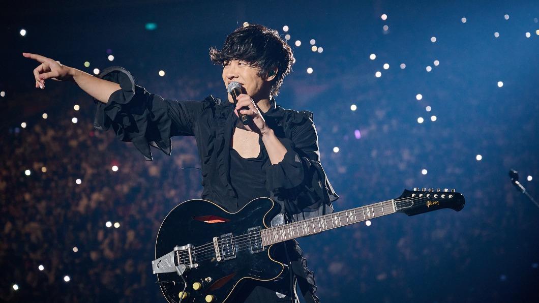 盧廣仲預告台北旗艦安可場的曲目、服裝都會更新。(圖/添翼創越工作室提供)