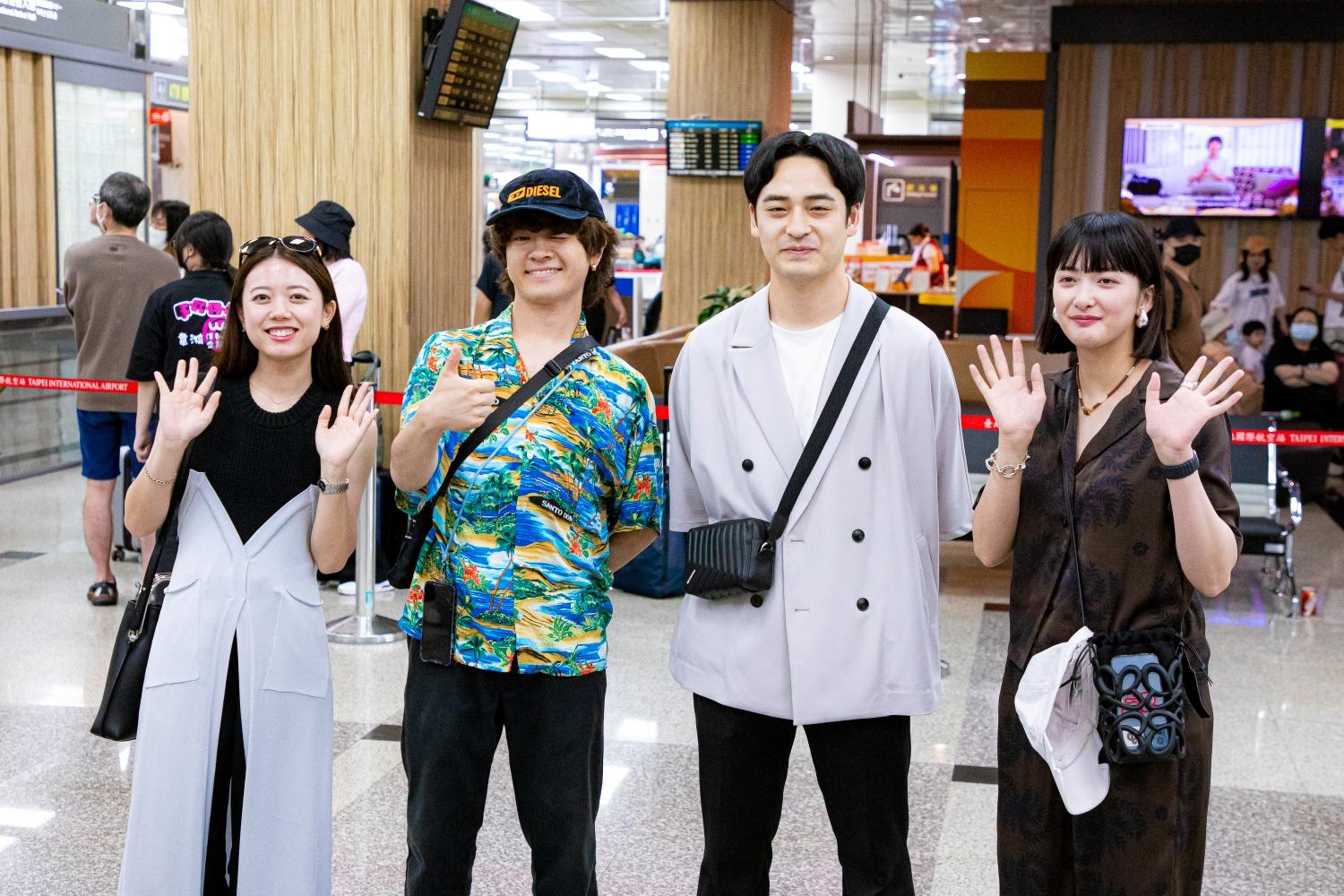 左起依序為peppe、穴見真吾、長屋晴子與小林壹誓。(圖/COME ON JKSSP提供)
