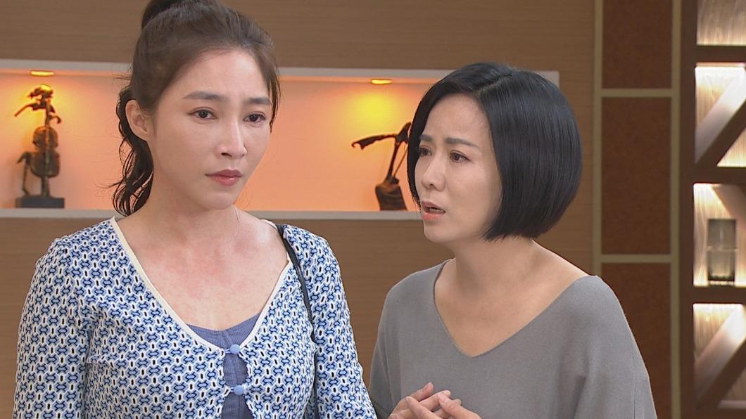 張家瑋假冒陳仙梅女兒去認親。（圖／民視提供）