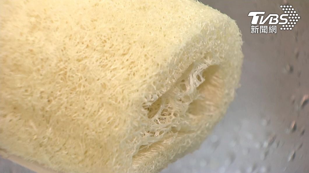 在家也能自己製作菜瓜布。(圖/TVBS資料畫面)
