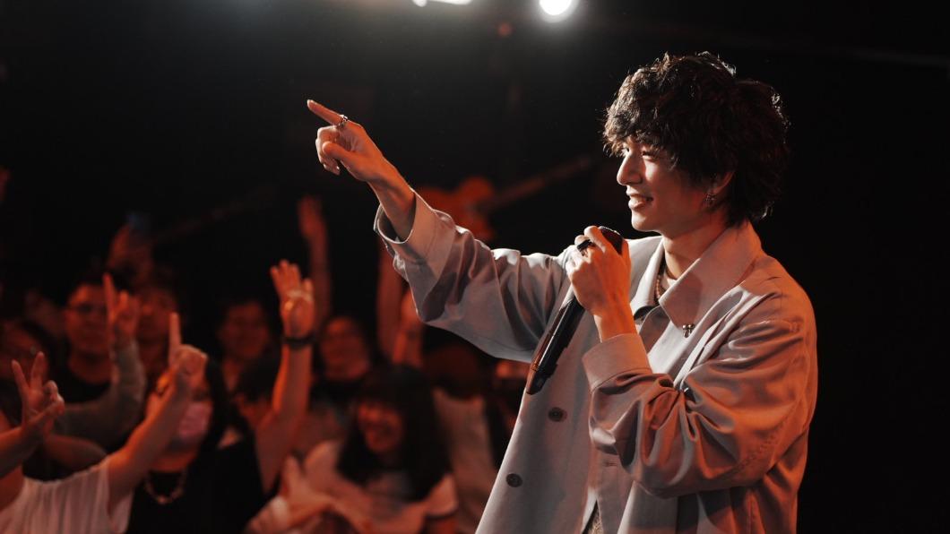 黃奕儒身兼音樂會主持人，帶著歌迷一起玩遊戲。（圖／相映國際提供）