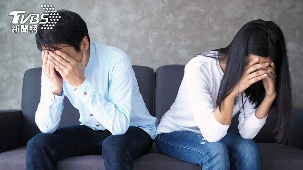 女友被割傷後,男友一句關心都沒有。(示意圖,非當事人/shutterstock達志影像)