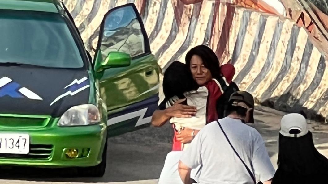 民眾表示,除了有「韓哥」外,疑似還有桂綸鎂。(圖/翻攝臉書基隆人大小事資訊天地)