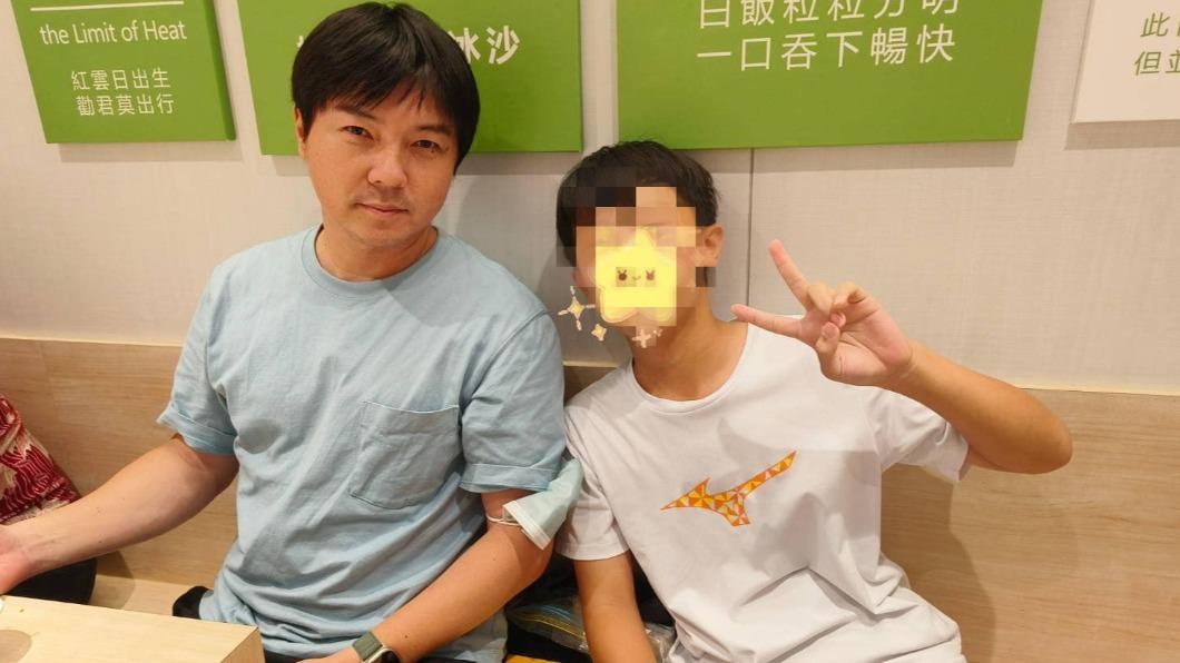 今年7月有球迷在火鍋店遇到林威助。(圖/民眾授權提供)