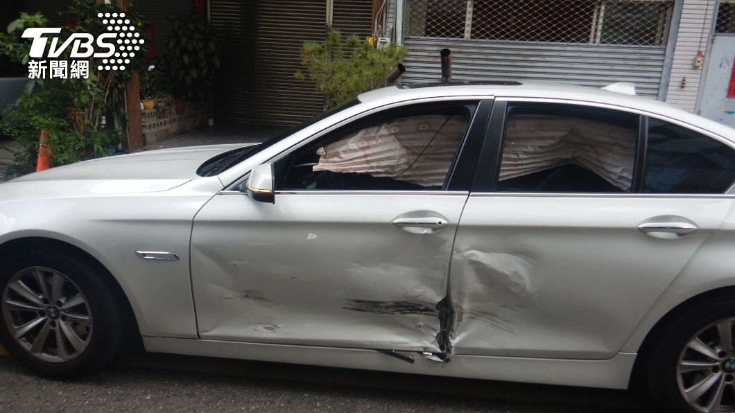 車上有名男童被嚇哭。(圖/警方提供)