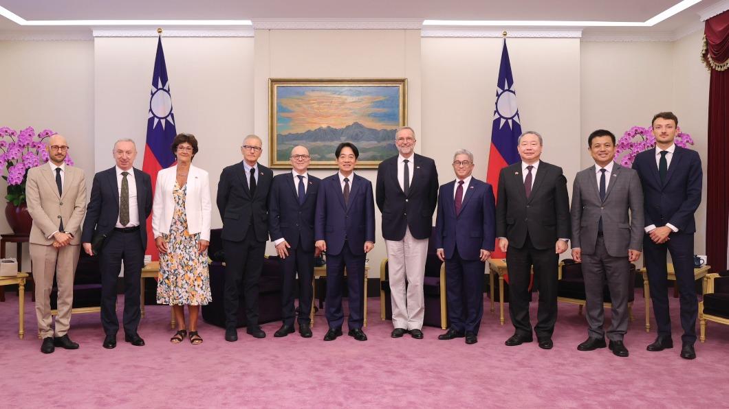 賴清德接見法國參議院訪團。(圖/總統府提供)