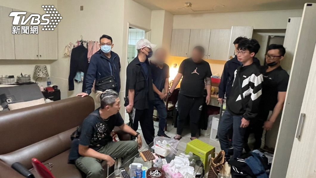 租屋分裝毒品還大開吸食派對　見警上門竟嗆聲「來輸贏」
