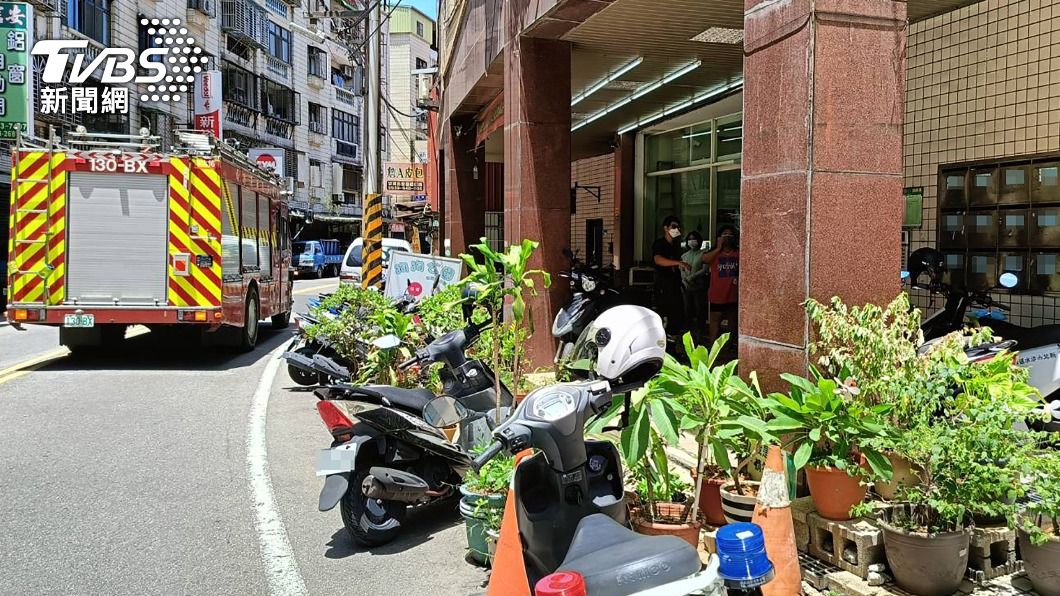 新北淡水男子家中死亡多日　同住88歲老母虛弱送醫