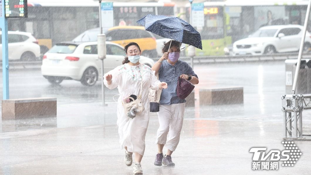 出門小心!杜蘇芮今最接近 嘉義以南、花東午後防強風豪雨