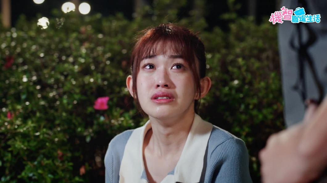 紀欣伶因為失戀崩潰痛哭。（圖／LINE TV提供）
