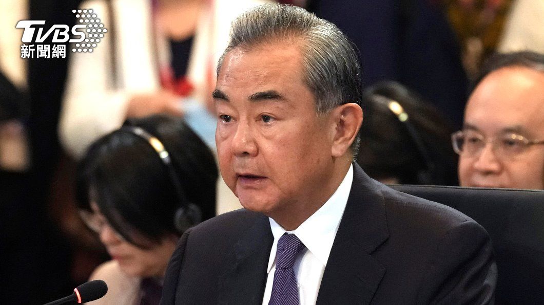 王毅南非出席金磚會議 新聞稿頭銜仍是外辦主任