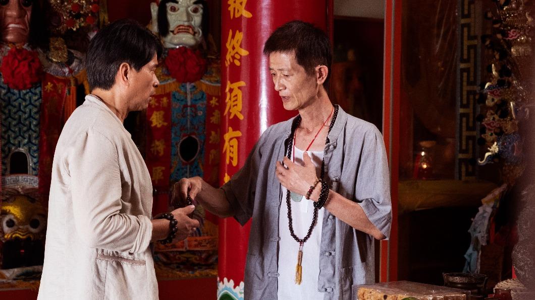 李興文在片中是陳博正（右）的同門師弟。（圖／華影提供）