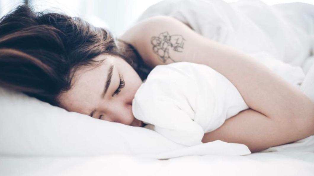 29歲正妹YTR驟逝!憂鬱症纏身「突曬安眠藥」:彩虹橋上見