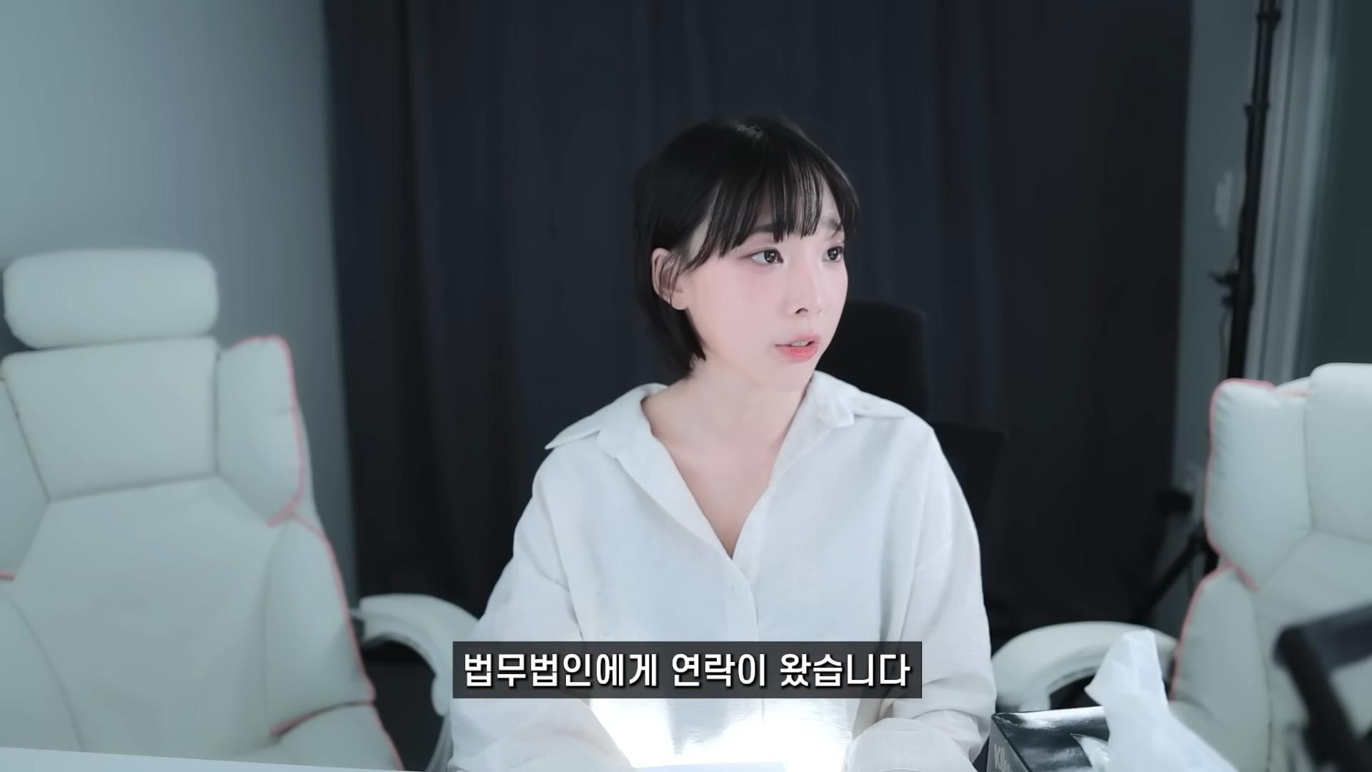 姜仁慶曾與前東家老闆張男熟識,但看不下去曾為同門師妹的3名女模遭害,幫忙公開爆料影片。(圖/翻攝自姜仁慶YouTube)