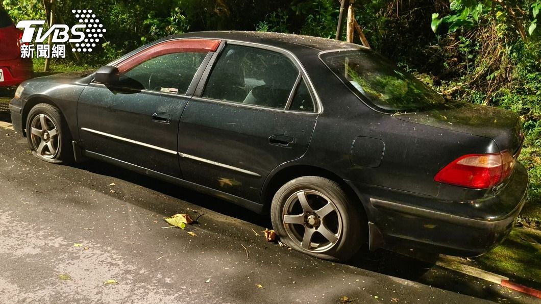 16輛汽車遭殃!樹林大同山驚見刺胎怪客 車主求償無門