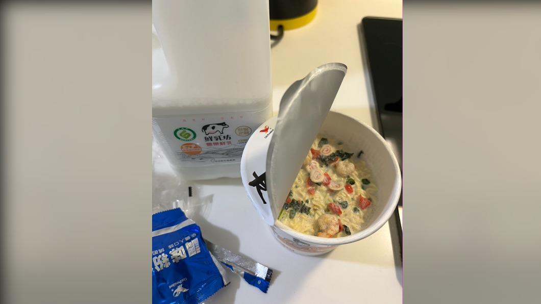 媽媽的創意料理。(圖 / 翻攝自臉書社團我愛全聯-好物老實説)