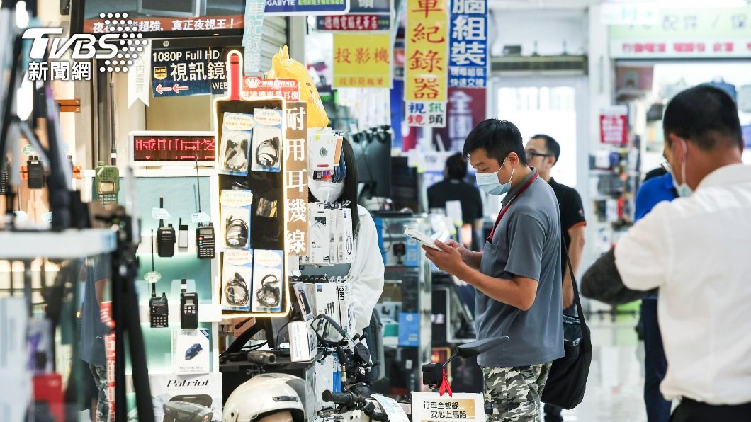 6月景氣燈號連8藍 國發會:景氣止跌跡象略為浮現
