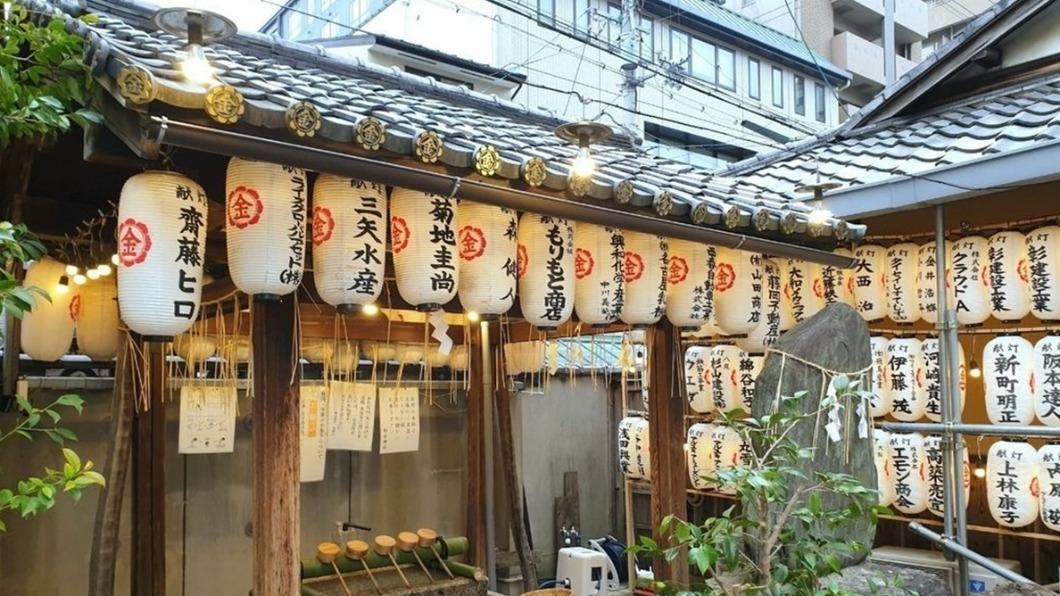 洗完的發財錢母會受到神靈的庇佑。(圖/狐狸金的日常提供)