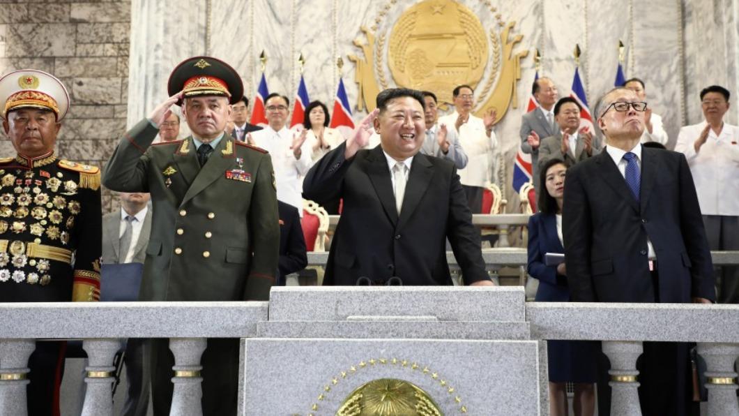 北韓閱兵大秀可攜核武飛彈 中俄代表給足金正恩面子出席觀禮