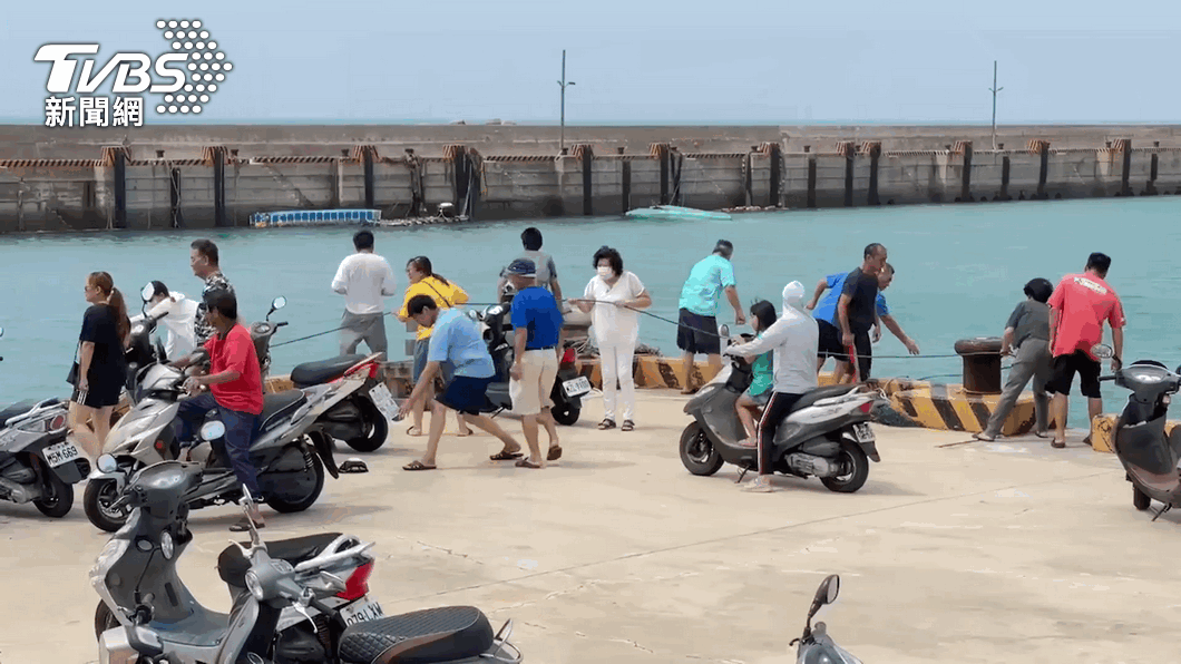 快訊／颱風剛走！澎湖9遊客划SUP遭海流沖走　失聯救援中