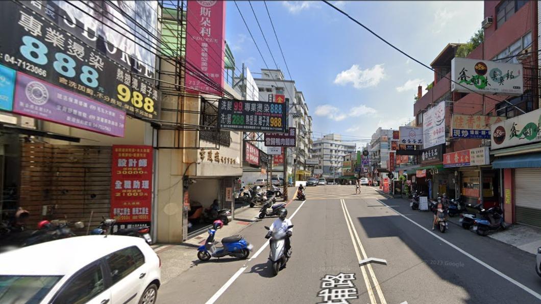 誇張!彰化驚見「突出物」險過分隔線 民怒批:沒政府?