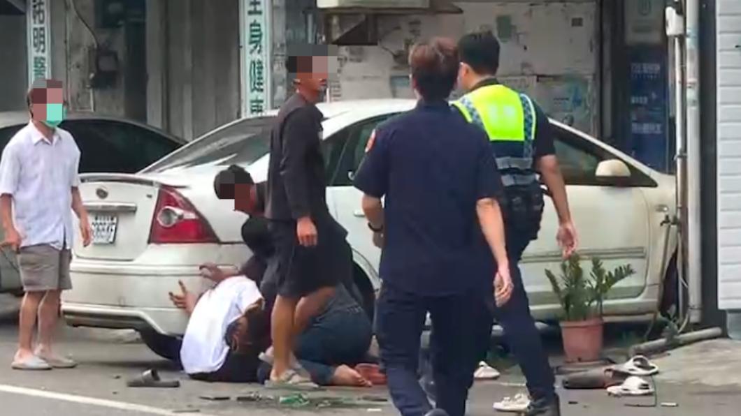 針對楊男酒後脫序行為，警方依《社會秩序維護法》裁處。（圖／翻攝自翻攝lLINE群行車記錄器）