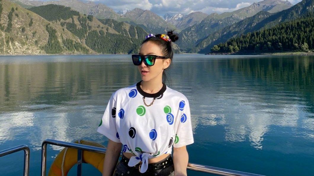 李玟這個月初病逝醫院。(圖/Facebook CoCo Lee 李玟)