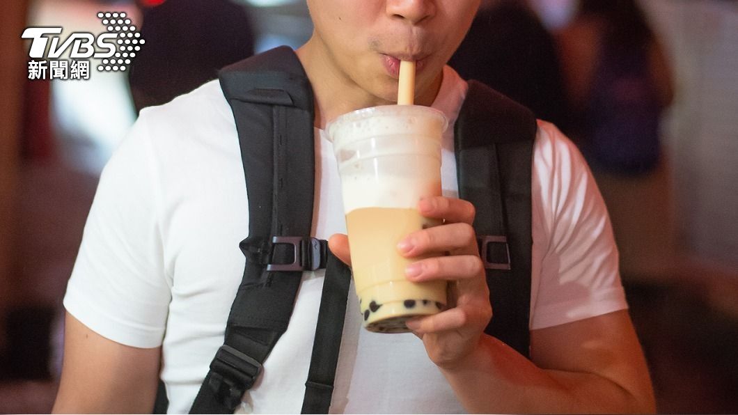 含糖飲料是不健康食物，應盡量少吃。（示意圖／shutterstock 達志影像）
