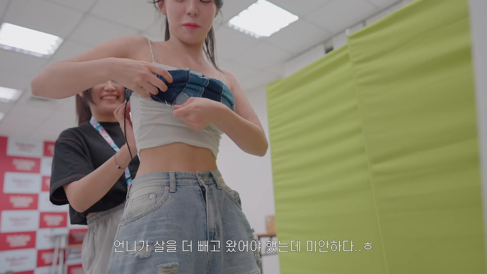 李多慧來台發現衣服好像有點穿不下。(圖/翻攝自李多慧YouTube)