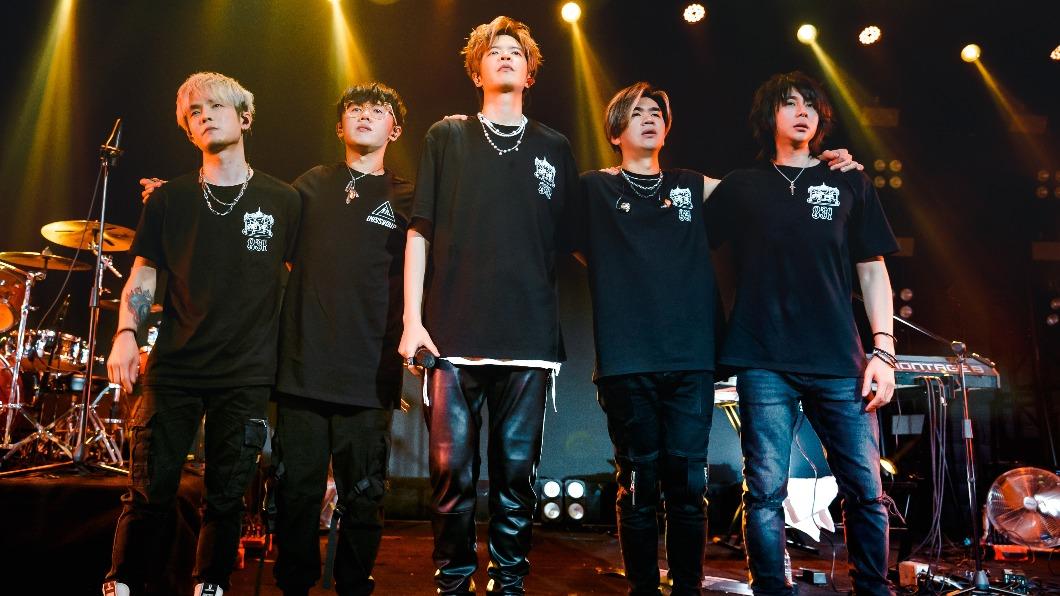 八三夭10月將在高雄巨蛋開唱,8月還將舉辦簽票會。(圖/KKLIVE提供)