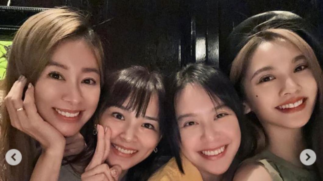 八年級的青春!楊丞琳和「4 in love」驚喜合體照曝光