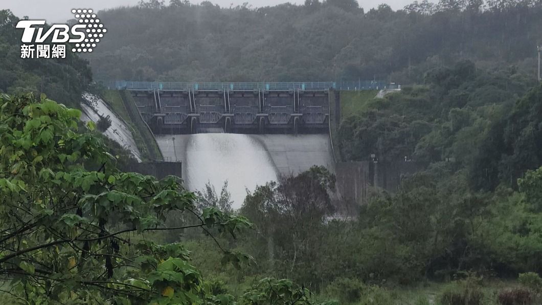 颱風卡努逼近!苗縣頭屋雨量豐沛 明德水庫預防性洩洪