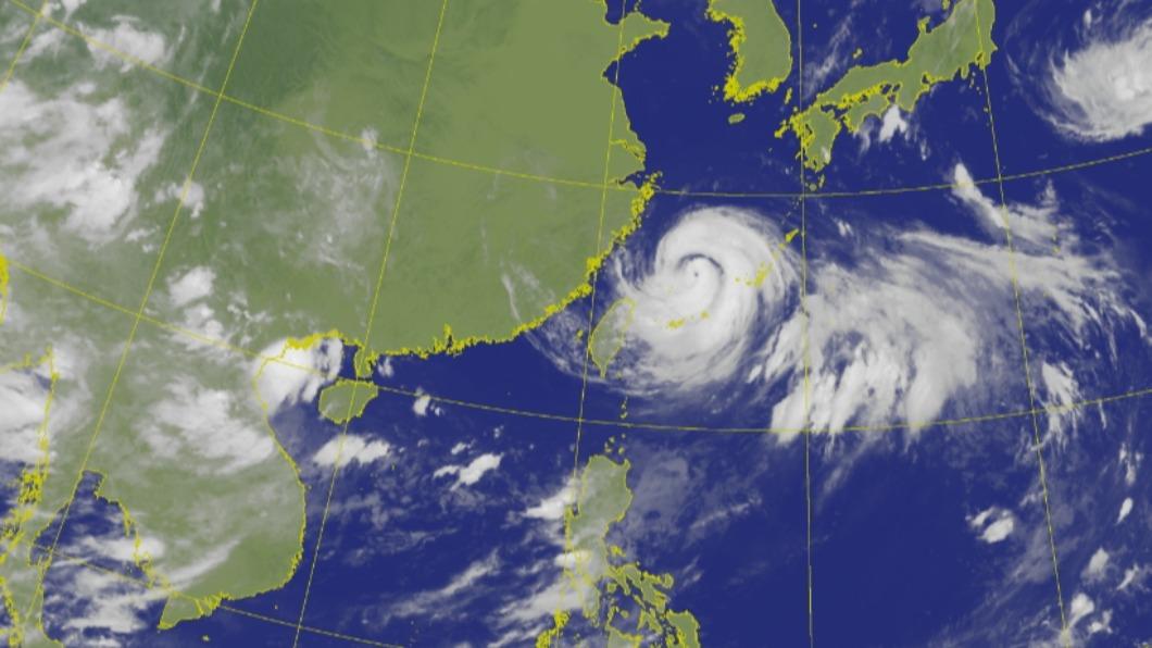 風雨來了!卡努暴風圈下午觸陸 「北到南狂灌水」2區紫爆