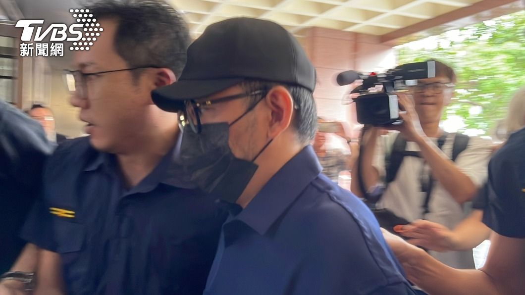 十多年前遭黃子佼侵犯！北市女提告檢警今搜索　扣筆電、手機